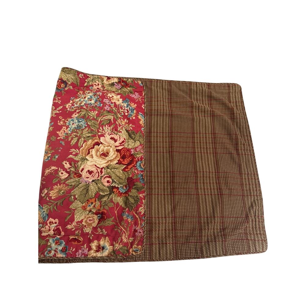 Chaps Summerton Houndstooth King Size Pillow Sham Red Floral Plaid